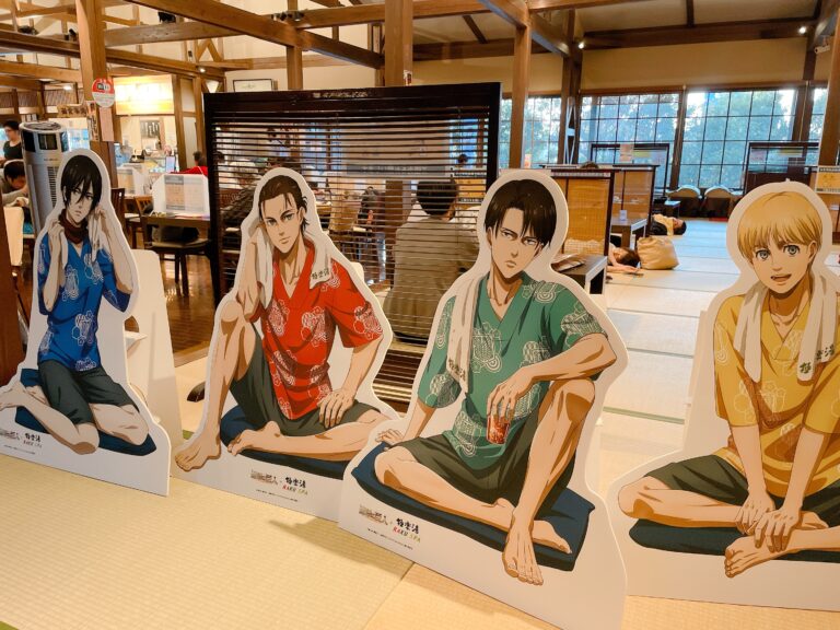 進撃の巨人×極楽湯 RAKU SPA 休まなければ勝てない… お風呂の